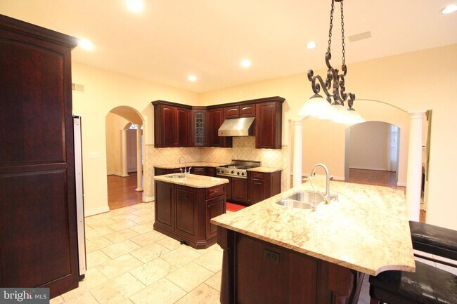 Building Photo - 15870 Spyglass Hill Loop