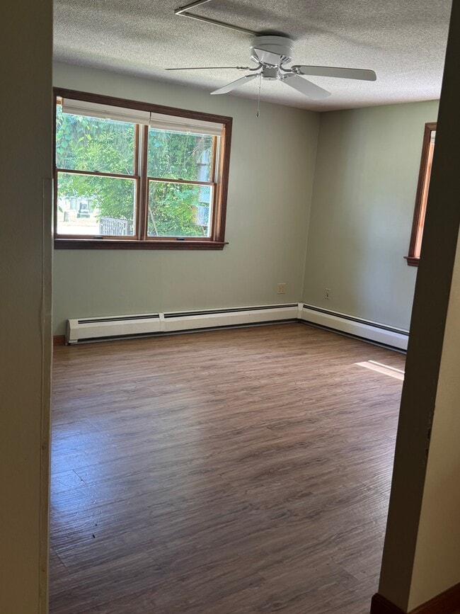 Building Photo - 536 Turners Falls Rd