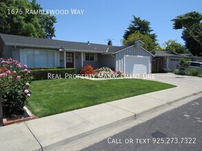 Building Photo - 1675 Ramblewood Way