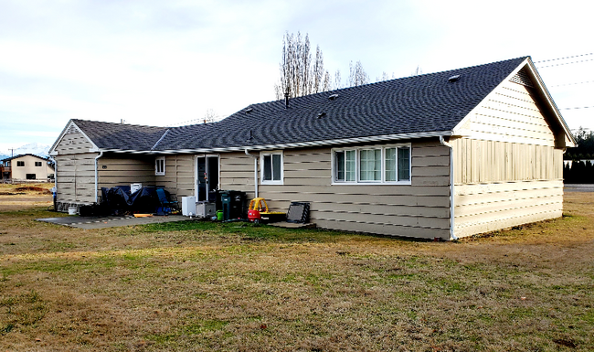 226 E Pole Rd, Lynden, WA 98264 - House Rental in Lynden, WA ...