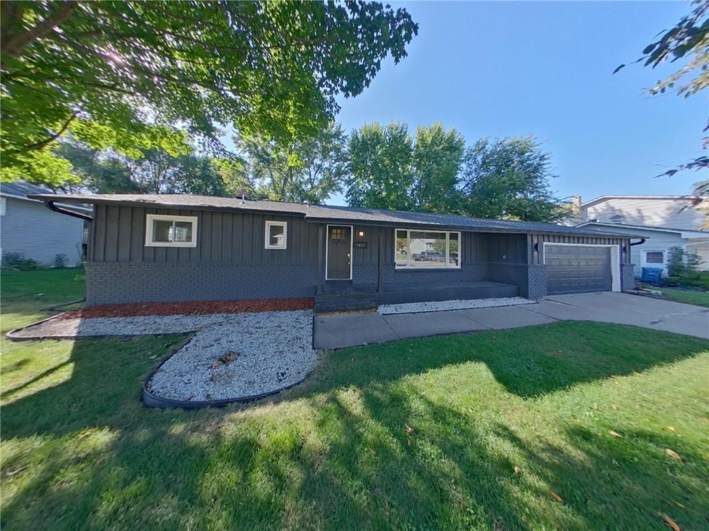 Foto principal - 1455 Oakdale Ave
