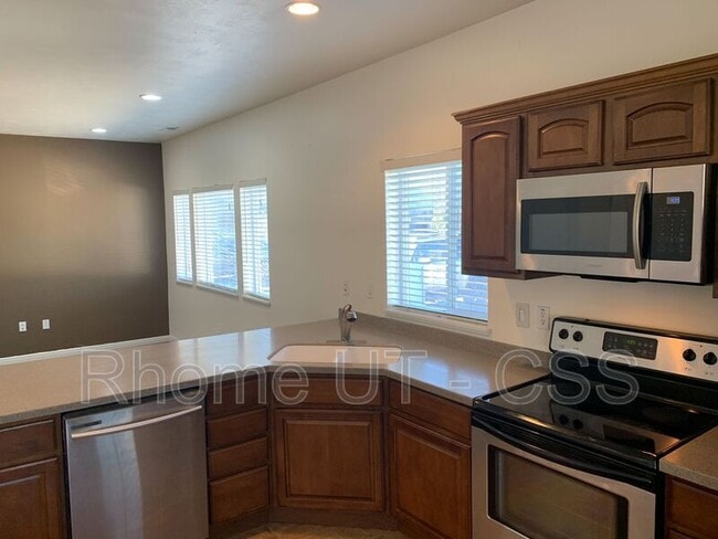 Building Photo - 13528 Venicia Way