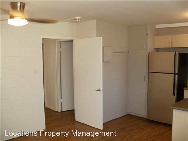 Building Photo - 2734 Varsity Pl