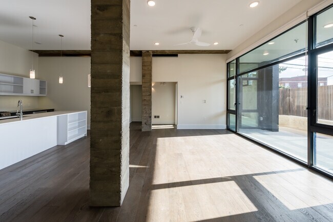 Foto del edificio - Saxonia Apartments