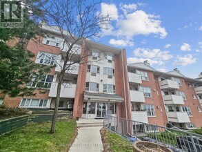 Building Photo - 120 Bell Farm Rd