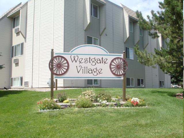 Westgate Village Apartaments - Westgate Village Apartments