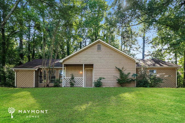 Building Photo - 2442 Chauncey Ln