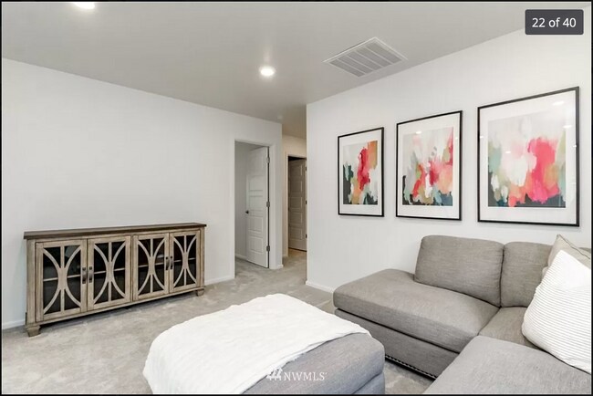 Foto del edificio - 33197 Glacier Ave SE