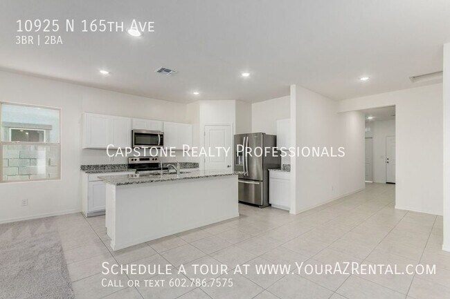 Building Photo - 10925 N 165th Ave