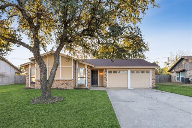 Foto del edificio - 7509 Meadowlark Ln N