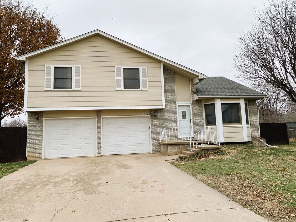 4 Bedroom 3 Bath Updated West Side Home House Rental in Wichita