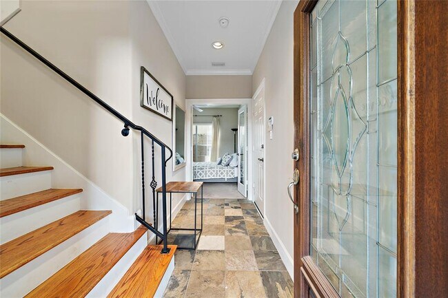 Building Photo - 5111 Inker St