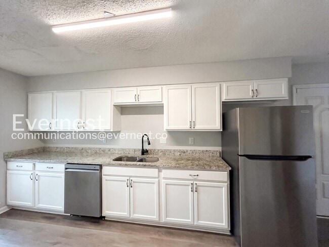 Building Photo - 4176 Chesapeake Way