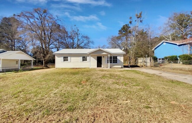 Building Photo - 225 Griffin Park Rd