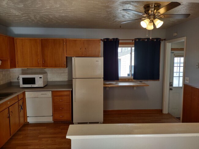 Foto del edificio - 8902 Westridge Dr