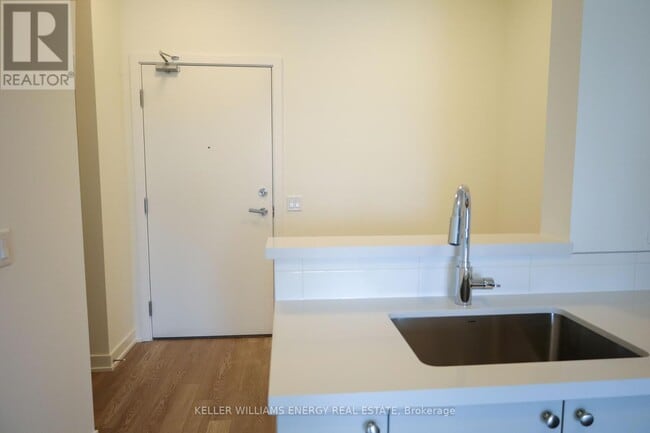 Building Photo - 51 Clarington Blvd