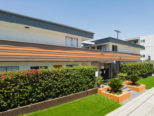 Building Photo - Saticoy Street Apartments