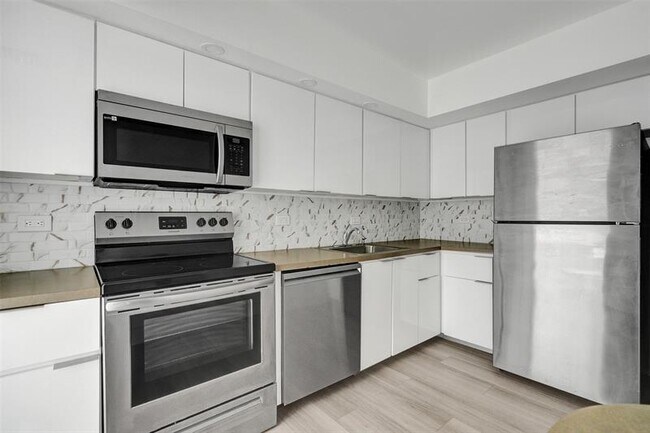 Foto del edificio - 20515 E Country Club Dr