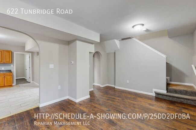 Building Photo - 622 Tunbridge Rd