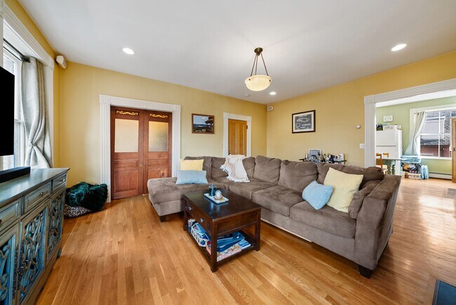 Foto del edificio - 468 Shawmut Ave