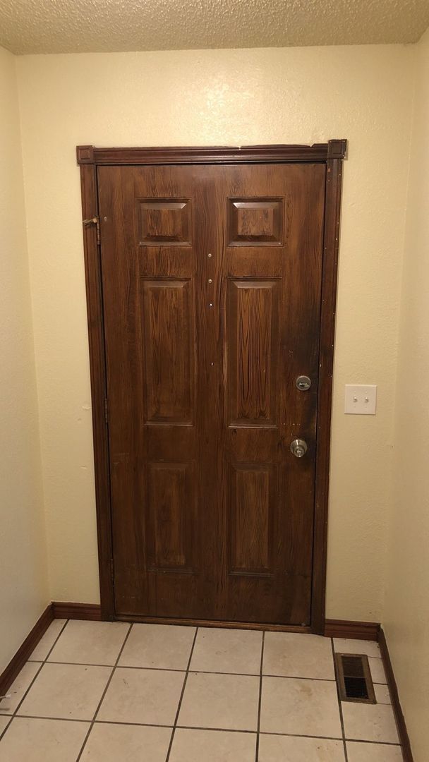 Foto del edificio - Nice 3 Bedroom 2 Bath Home in Mustang Schools