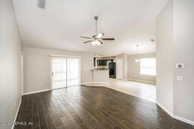 Building Photo - 3258 Hidden Meadows Ct