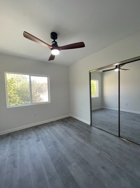 Foto principal - 15301 Prairie Ave