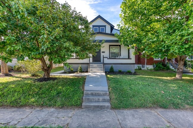 HOUSE FOR RENT - HOUSE FOR RENT