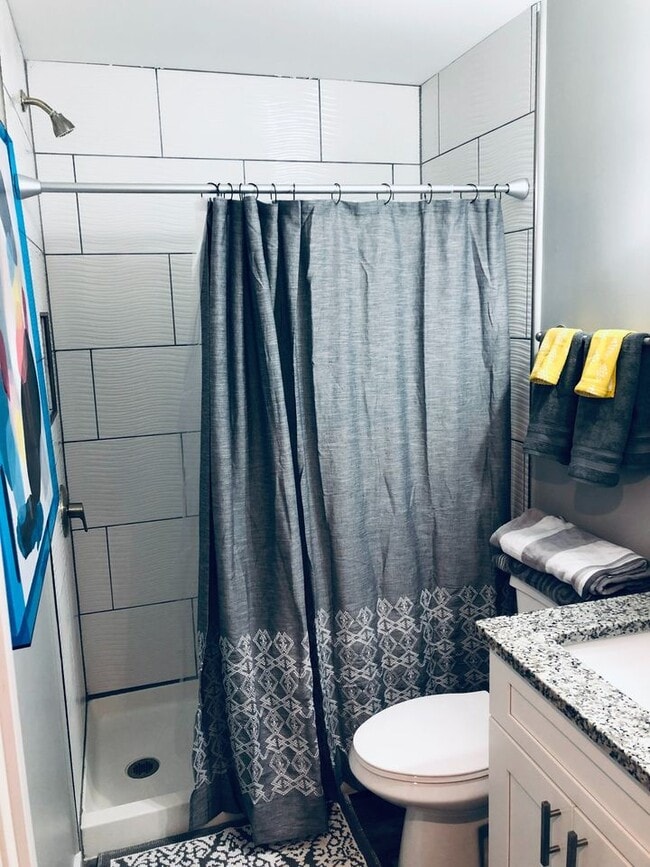 Bathroom - 1839 E Lombard St