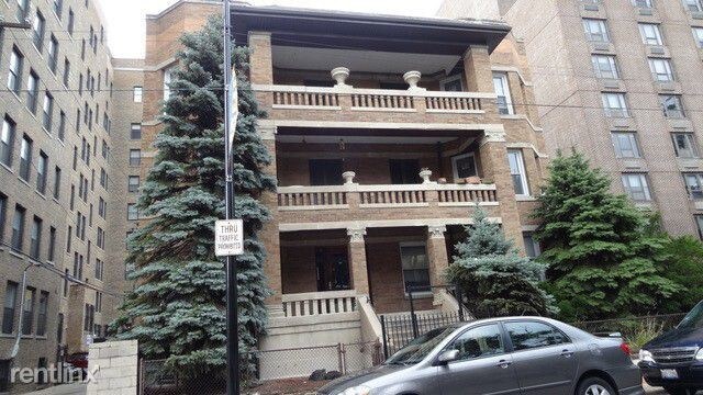 Primary Photo - 940 W Argyle St