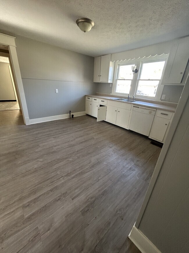 Foto del edificio - 1015 N Main St