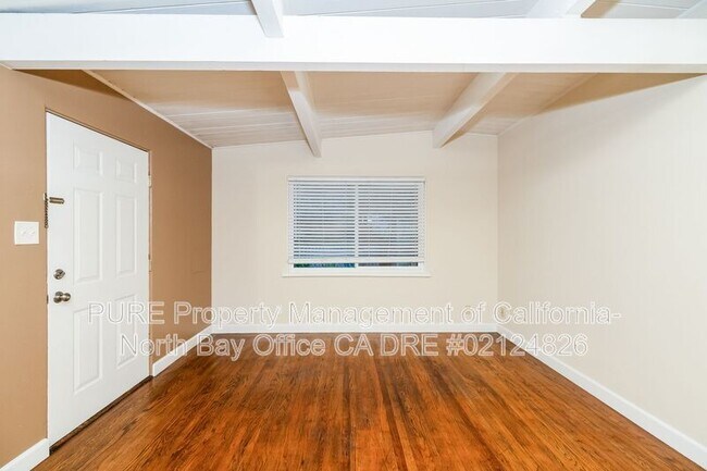 Building Photo - 162 Brush Creek Rd