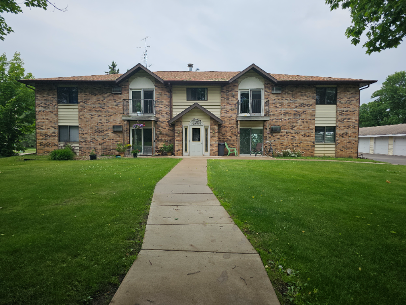 27124 Central St Unit 8, Garrison, MN 56450 - Room for Rent in Garrison ...