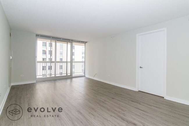 Foto del edificio - 540 N State St