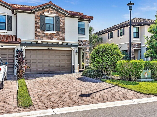 Foto del edificio - 12956 Anthorne Ln