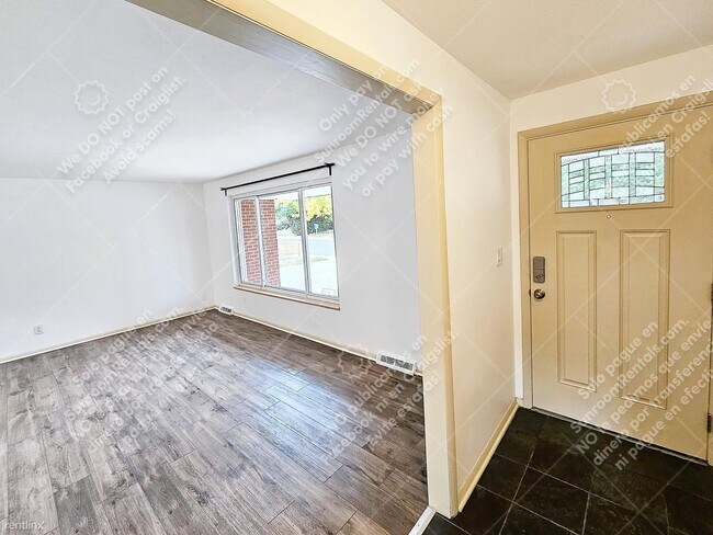 Foto del edificio - 3 br, 3 bath House - 2612 S Kearney St