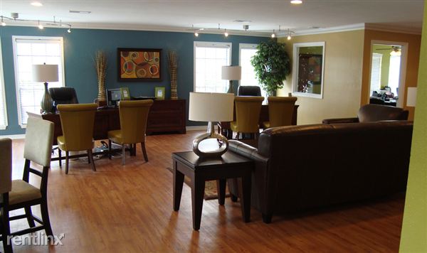 Foto del edificio - 7575 Chaucer Pl