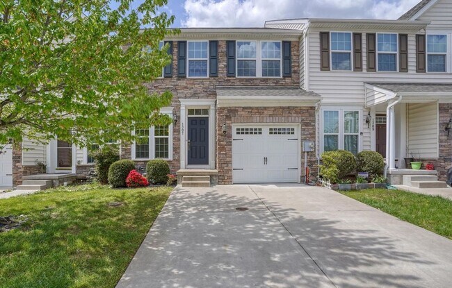 Foto del edificio - Spacious 4BR Townhome in Hockessin