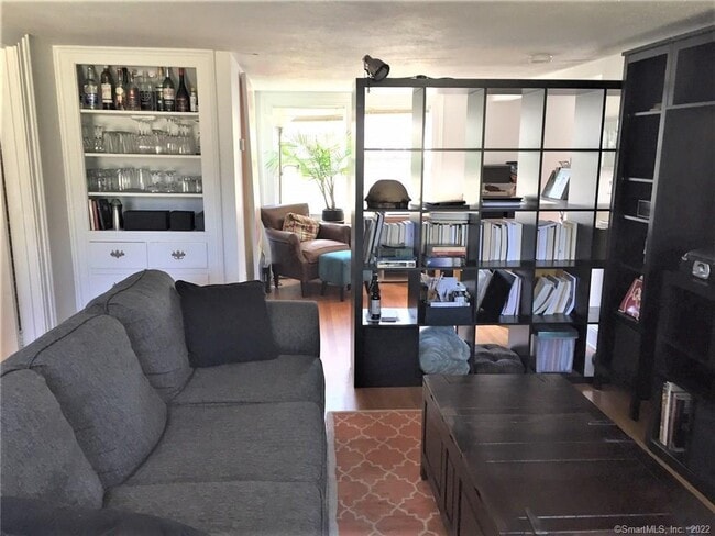 Building Photo - 209 Willard St