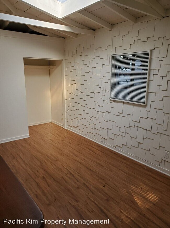 Foto del edificio - 135 Athena St