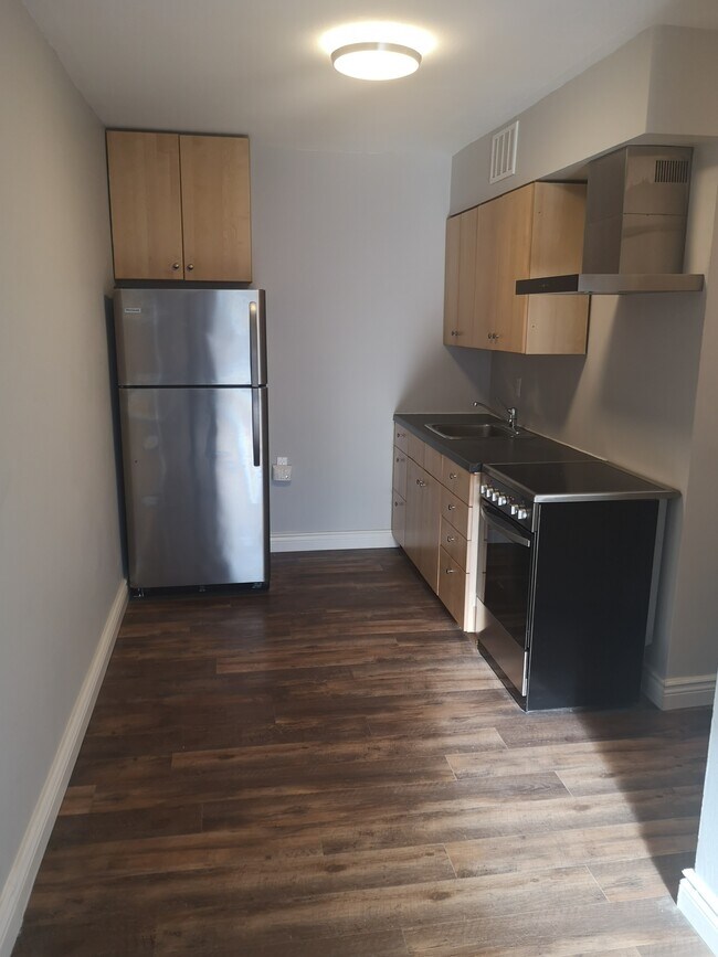 Photo du bâtiment - 162 Young St