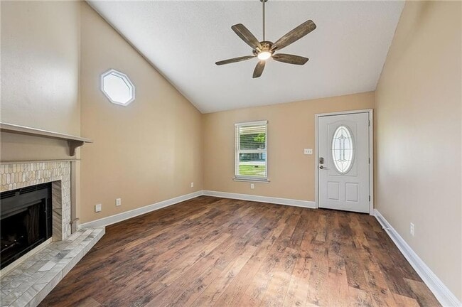 Foto del edificio - 2216 Teal St