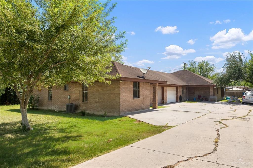 1308 S Vermont Ave Unit 1, Mercedes, TX 78570 Room for Rent in