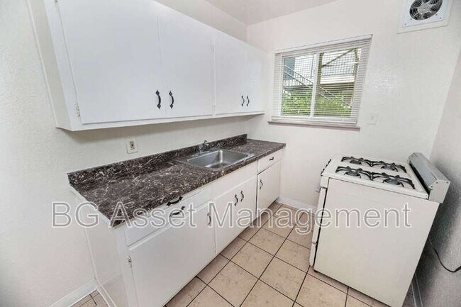 Foto del edificio - 728 Darina Ave