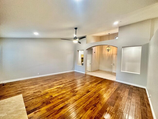 Foto del edificio - 9071 E Caribbean Ln