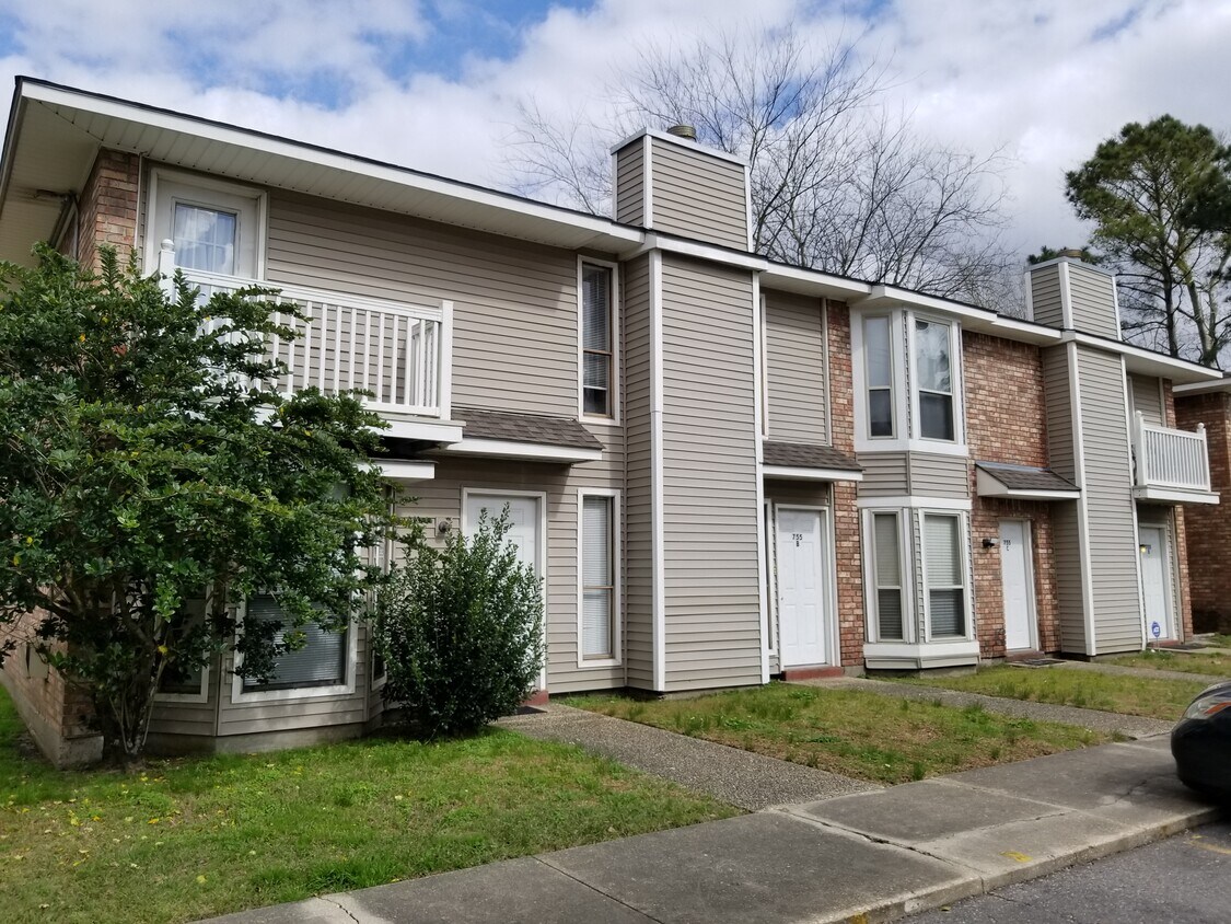 5236 Brightside View Dr Unit 2, Baton Rouge, LA 70820 Condo for Rent