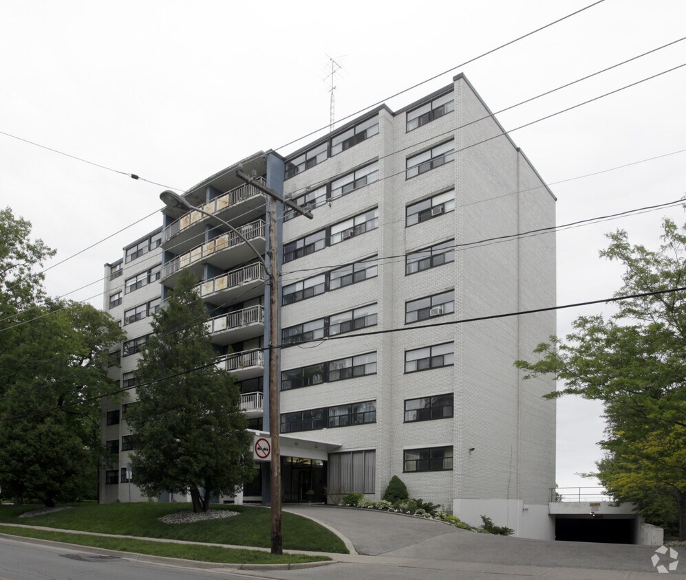 Equity on the Lake Apartments 2170 Lakeshore Rd Burlington, ON
