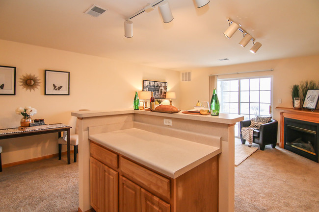Kitchen-1BD - Regency Place Senior Apartment Homes