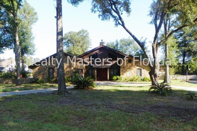 Building Photo - 6100 Saufley Pines Rd