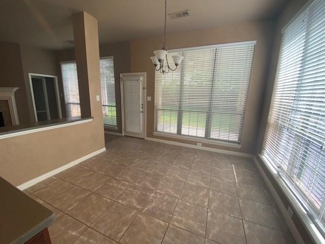 Building Photo - 2633 Deer Hollow Dr